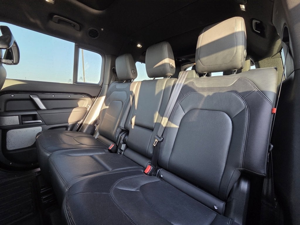 2024 Land Rover Defender X-Dynamic SE