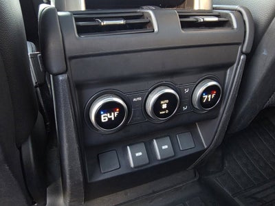 2024 Land Rover Defender X-Dynamic SE