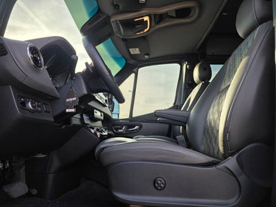 2021 Mercedes-Benz Sprinter Van 2500 STANDARD ROO