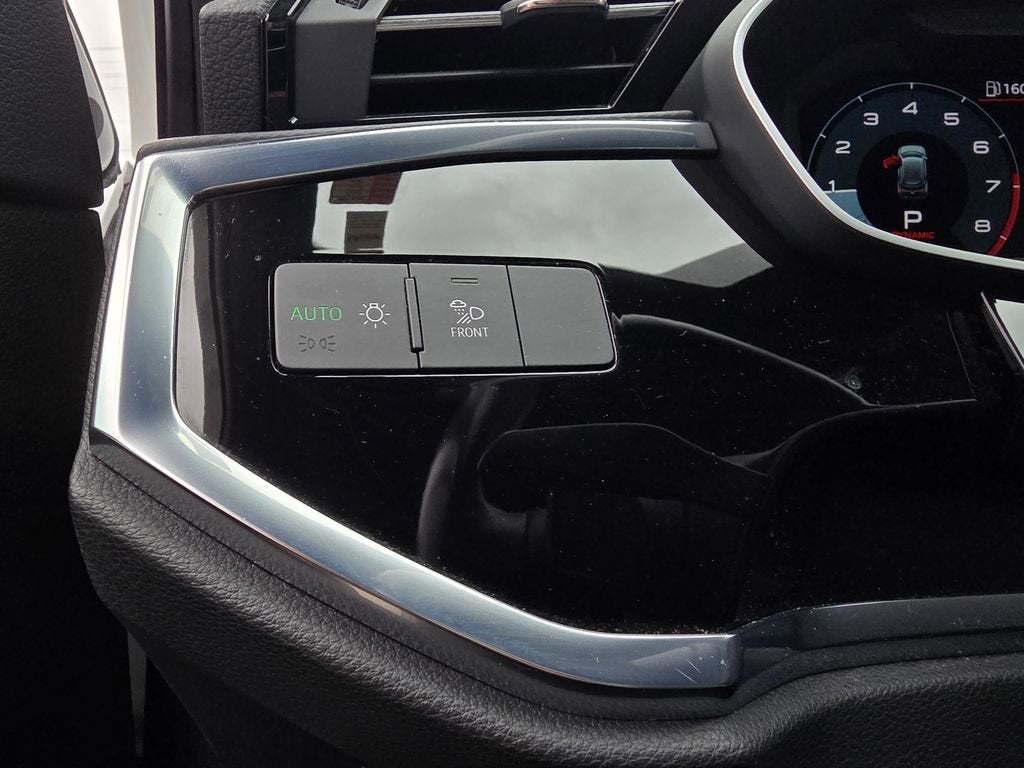 2024 Audi Q3 S line Premium