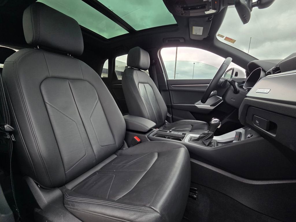 2024 Audi Q3 S line Premium