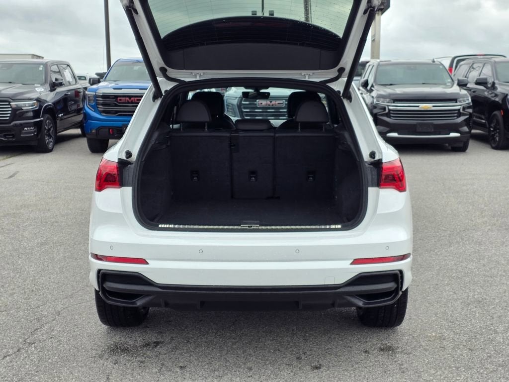 2024 Audi Q3 S line Premium