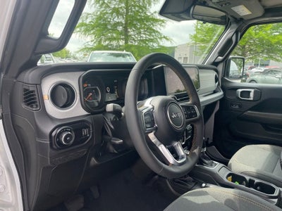 2024 Jeep Wrangler Sahara