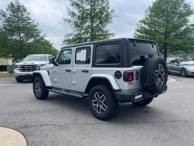 2024 Jeep Wrangler Sahara