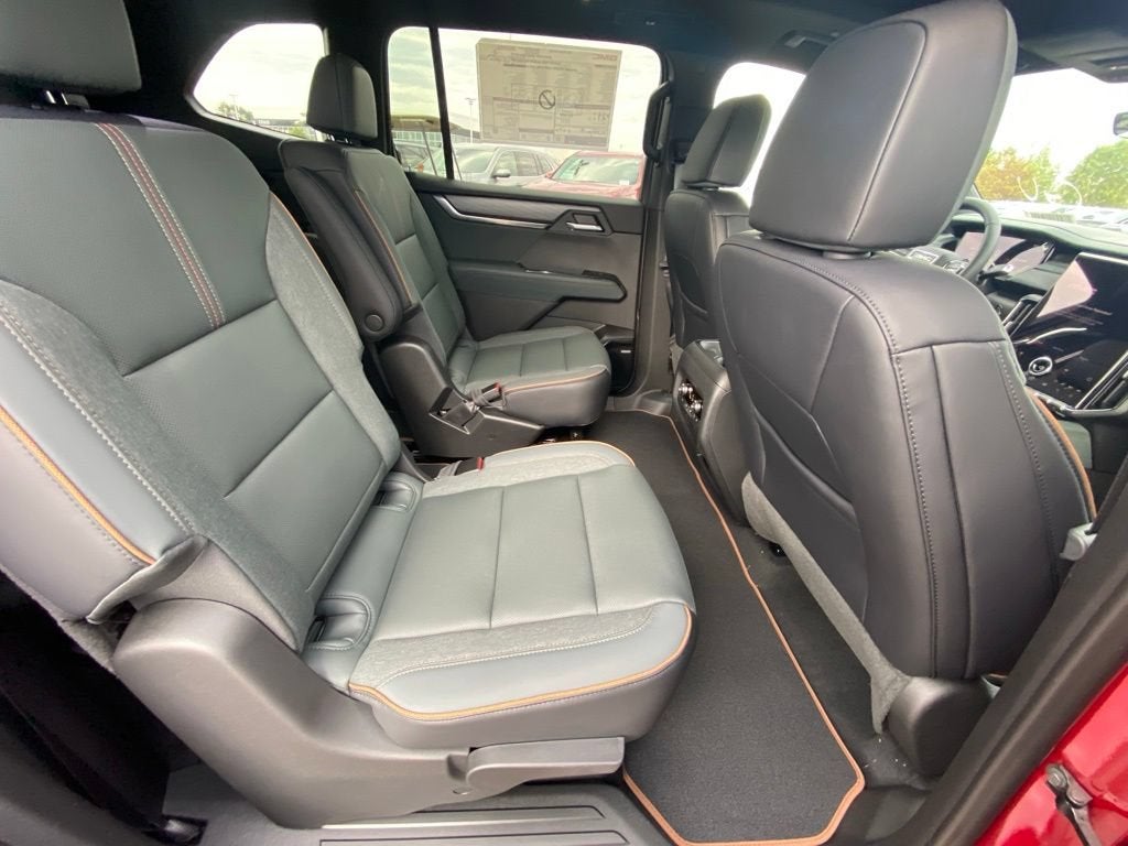 2027 GMC Acadia AT4