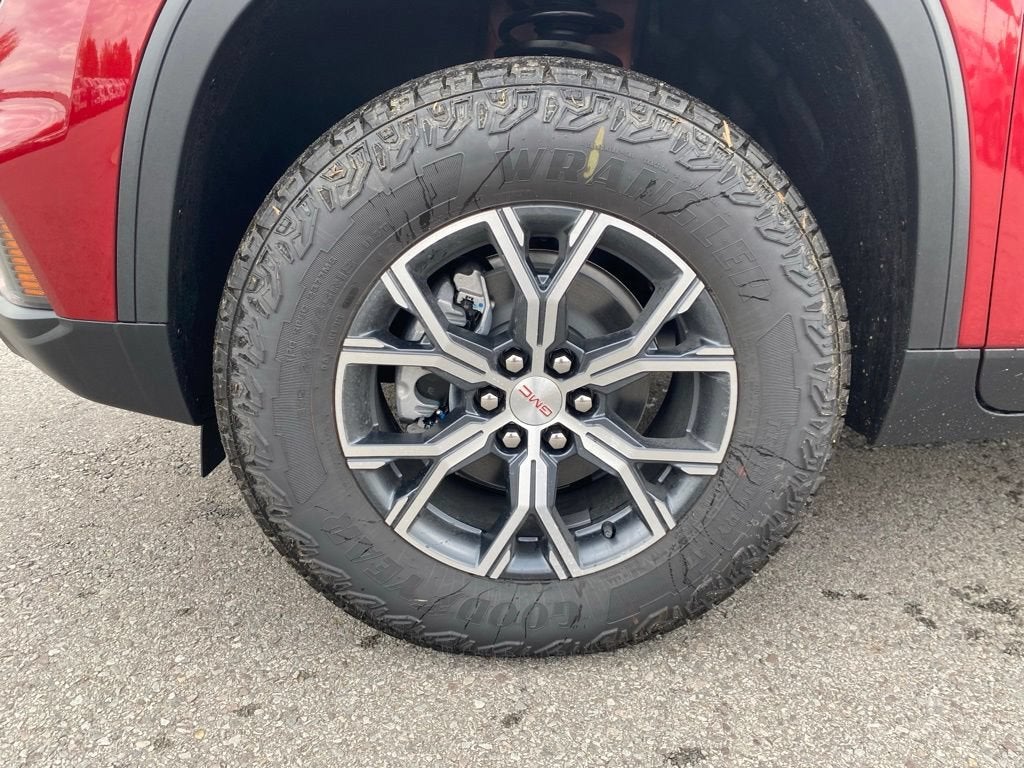 2027 GMC Acadia AT4