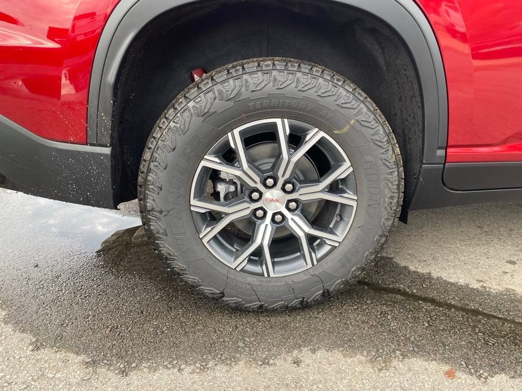 2027 GMC Acadia AT4