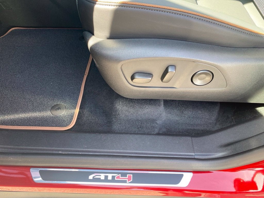 2027 GMC Acadia AT4