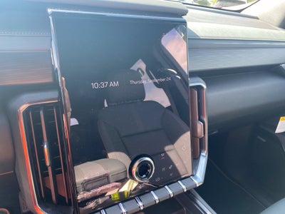 2027 GMC Acadia AT4