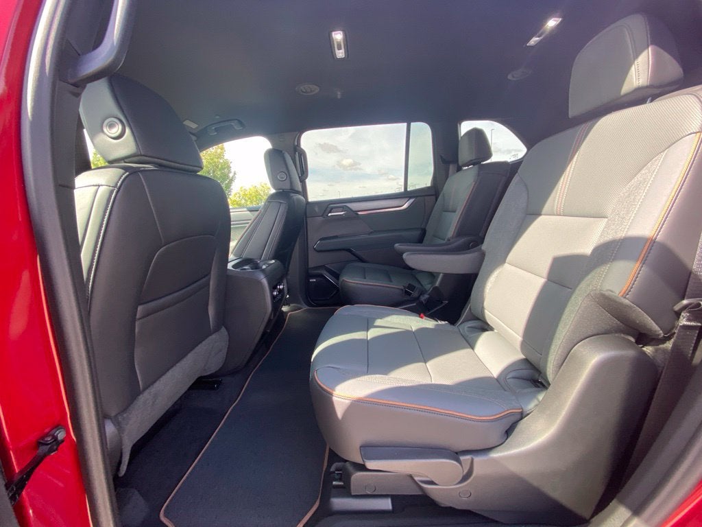 2027 GMC Acadia AT4