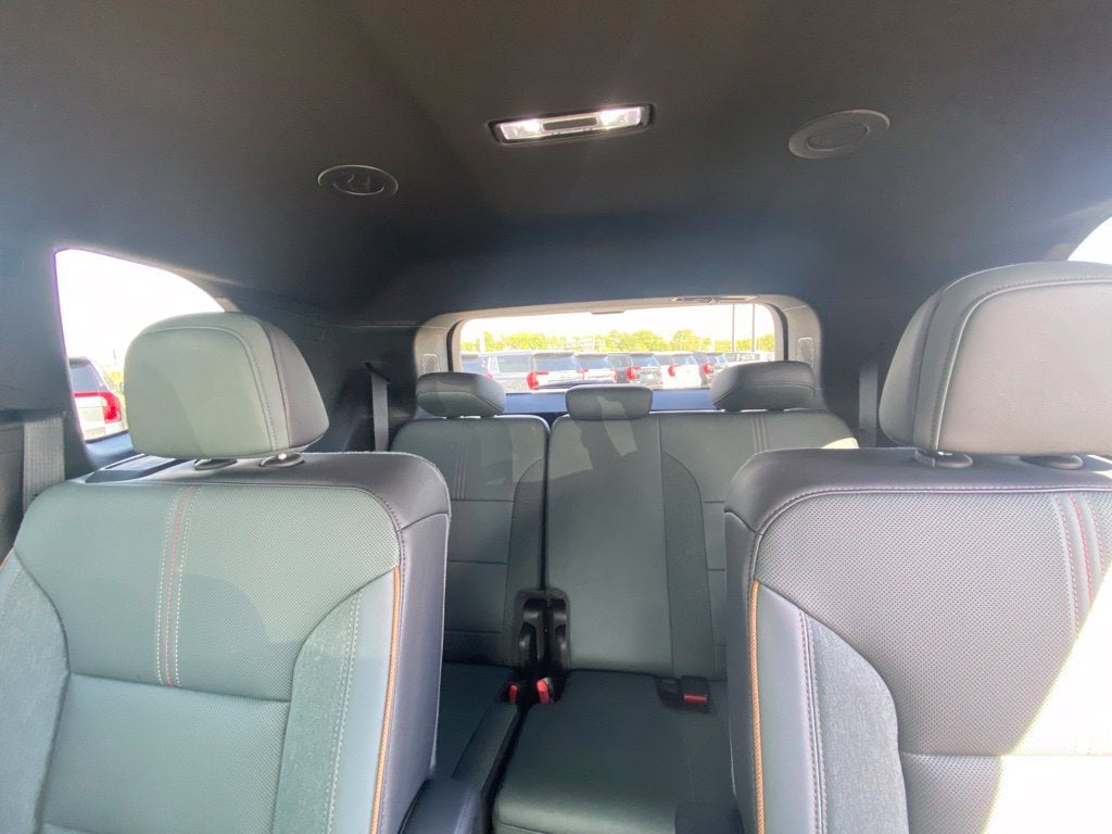 2027 GMC Acadia AT4