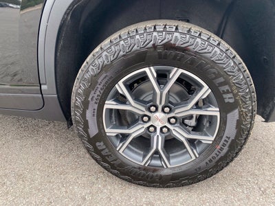 2027 GMC Acadia AT4