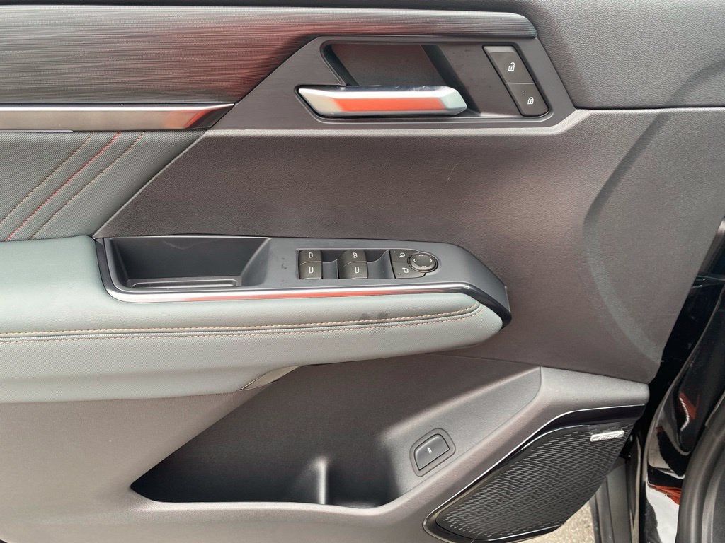 2027 GMC Acadia AT4