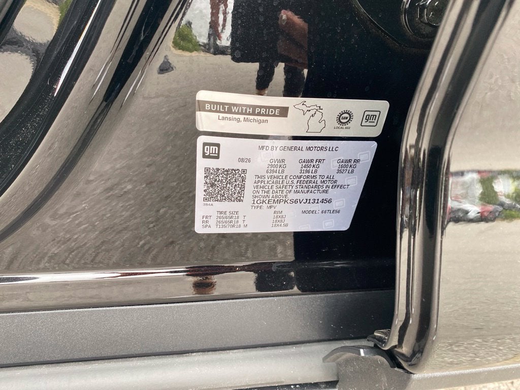 2027 GMC Acadia AT4