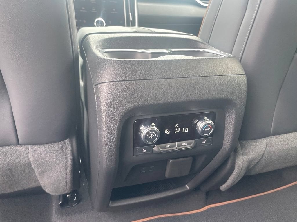 2027 GMC Acadia AT4