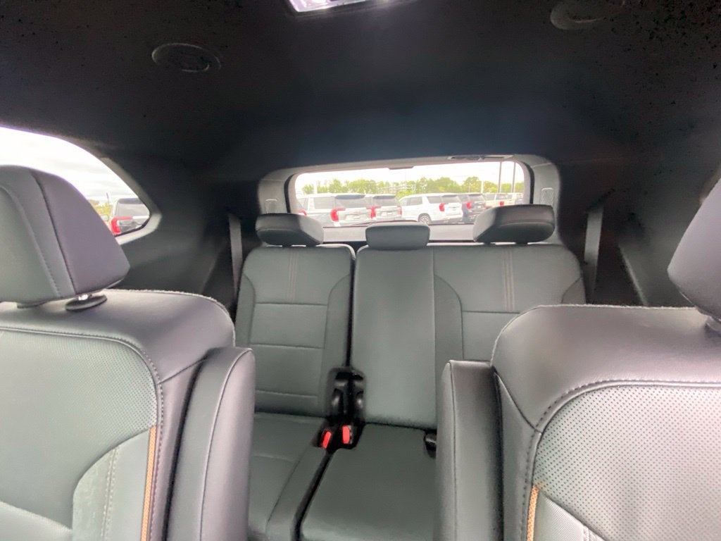 2027 GMC Acadia AT4 - Photo 29