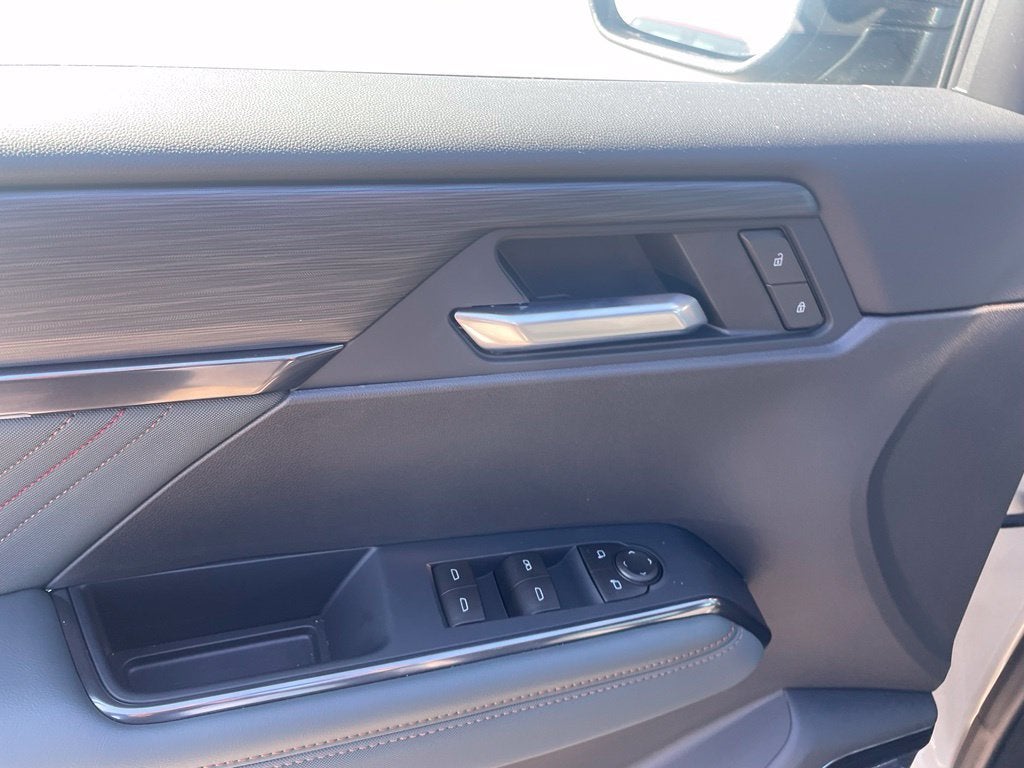 2027 GMC Acadia AT4