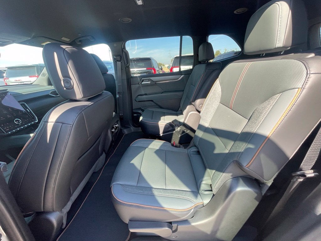 2027 GMC Acadia AT4