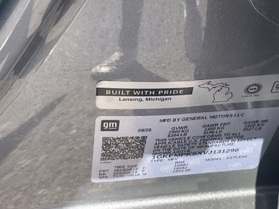 2027 GMC Acadia AT4
