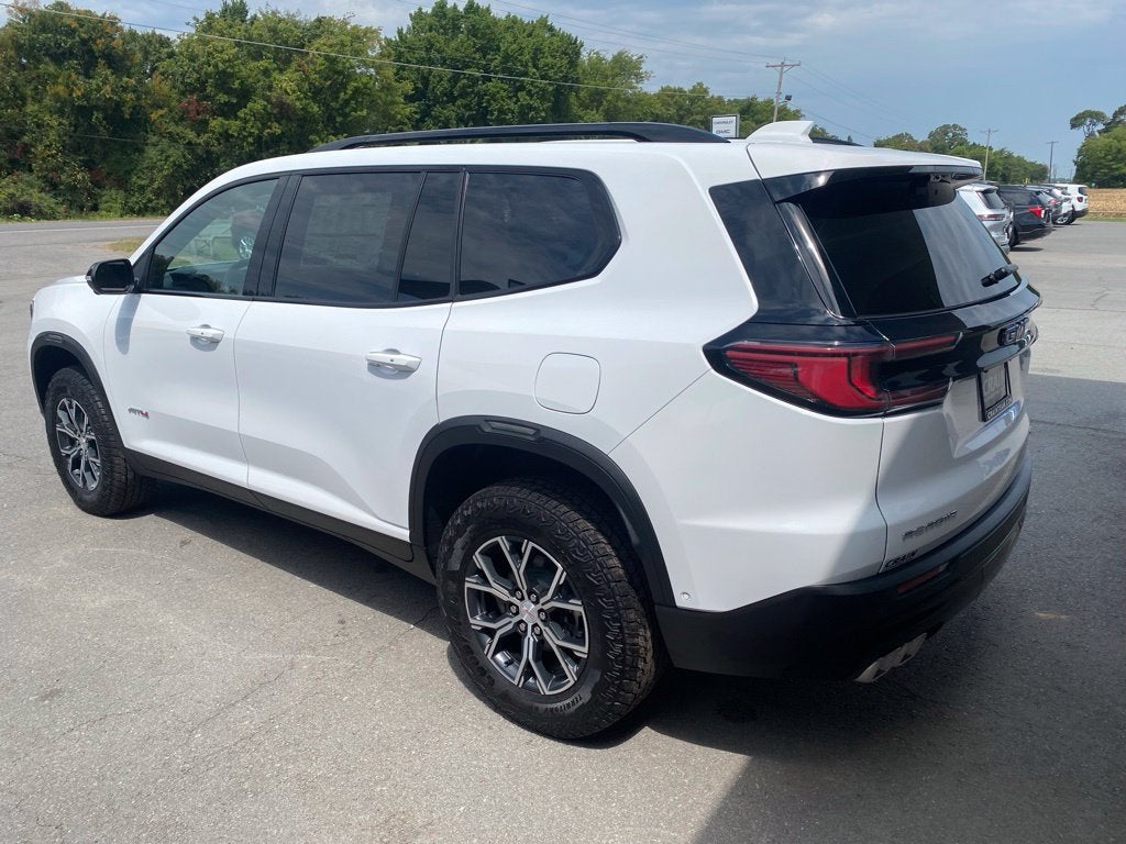 2026 GMC Acadia AT4