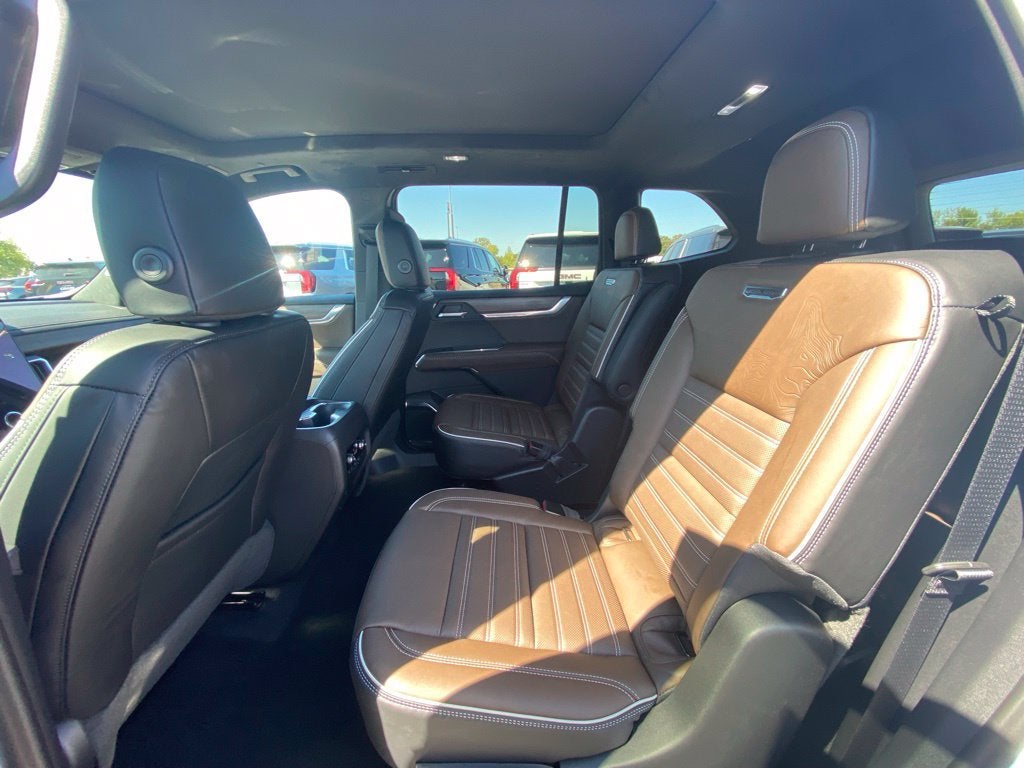 2027 GMC Acadia Denali Ultimate