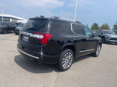 2022 GMC Acadia Denali