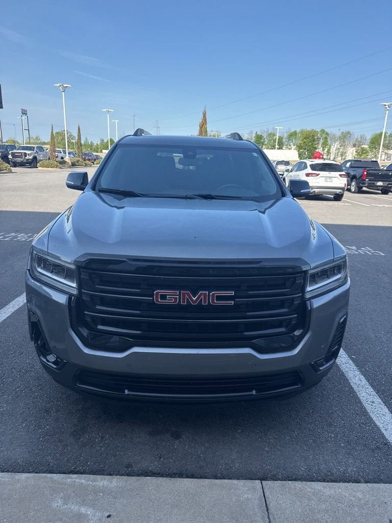 2021 GMC Acadia SLT