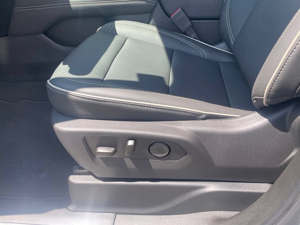 2026 GMC Yukon XL Elevation - Photo 10