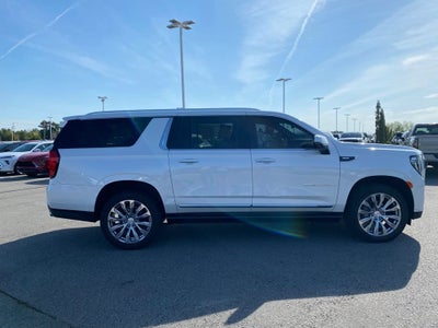 2022 GMC Yukon XL Denali