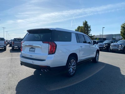2022 GMC Yukon XL Denali