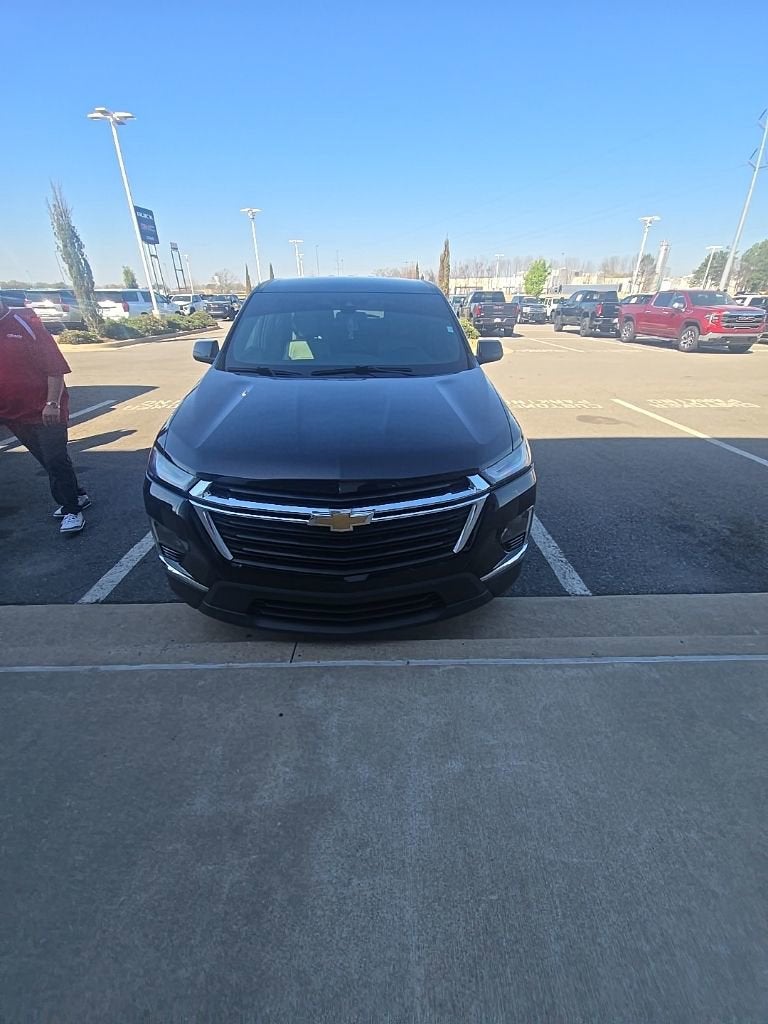 2022 Chevrolet Traverse LS