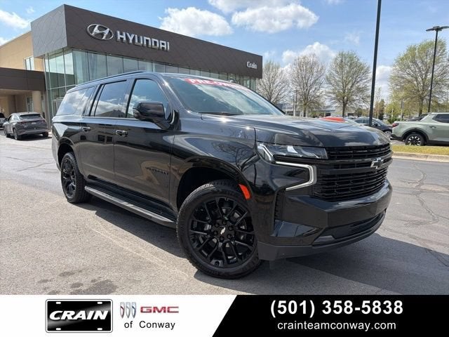 2023 Chevrolet Suburban RST