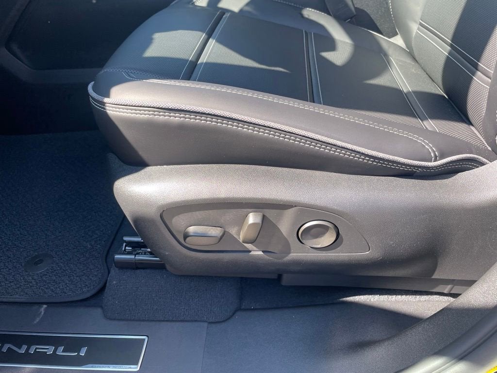 2026 GMC Sierra EV Denali Standard Range