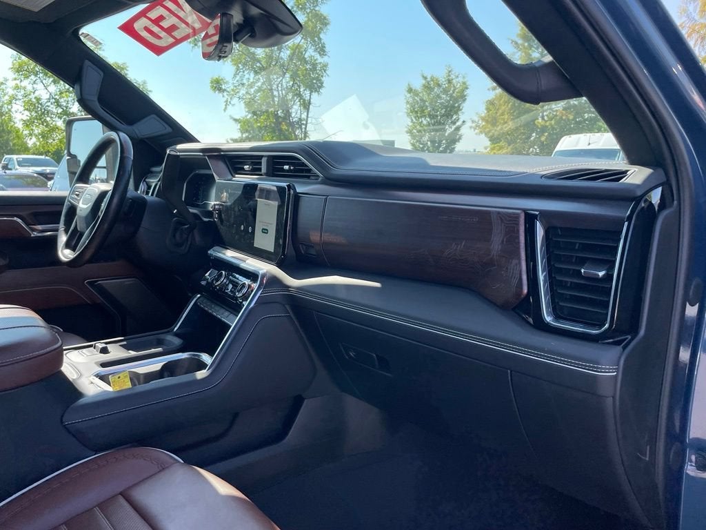 2024 GMC Sierra 3500 HD Denali Ultimate DRW
