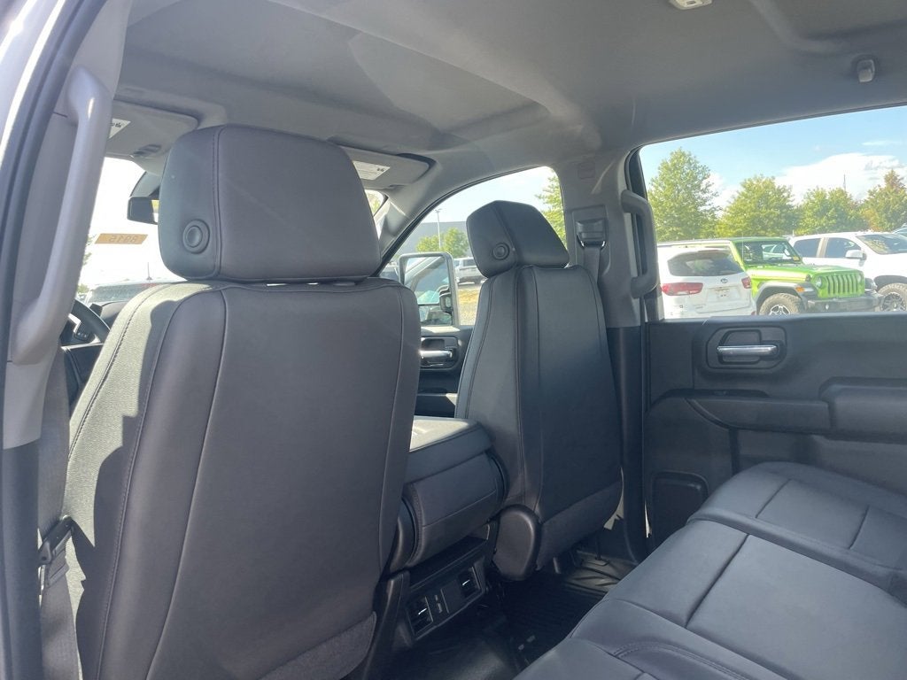 2025 GMC Sierra 2500 HD Pro