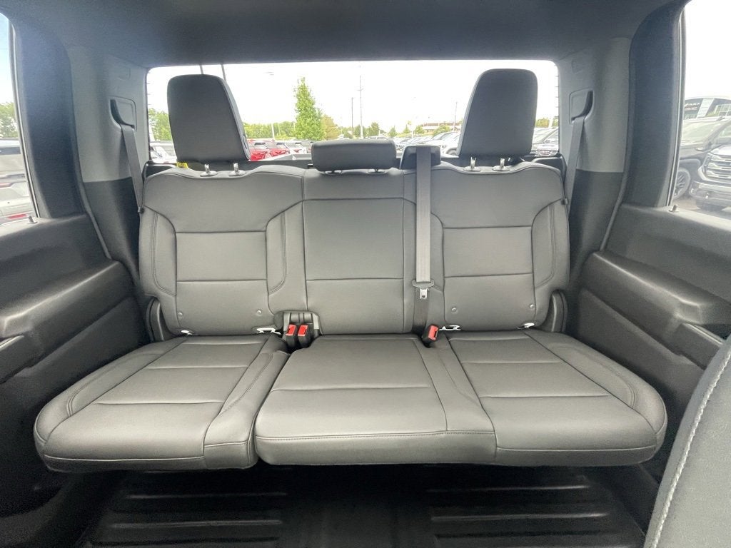 2025 GMC Sierra 2500 HD Pro