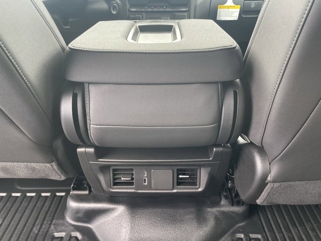 2025 GMC Sierra 2500 HD Pro