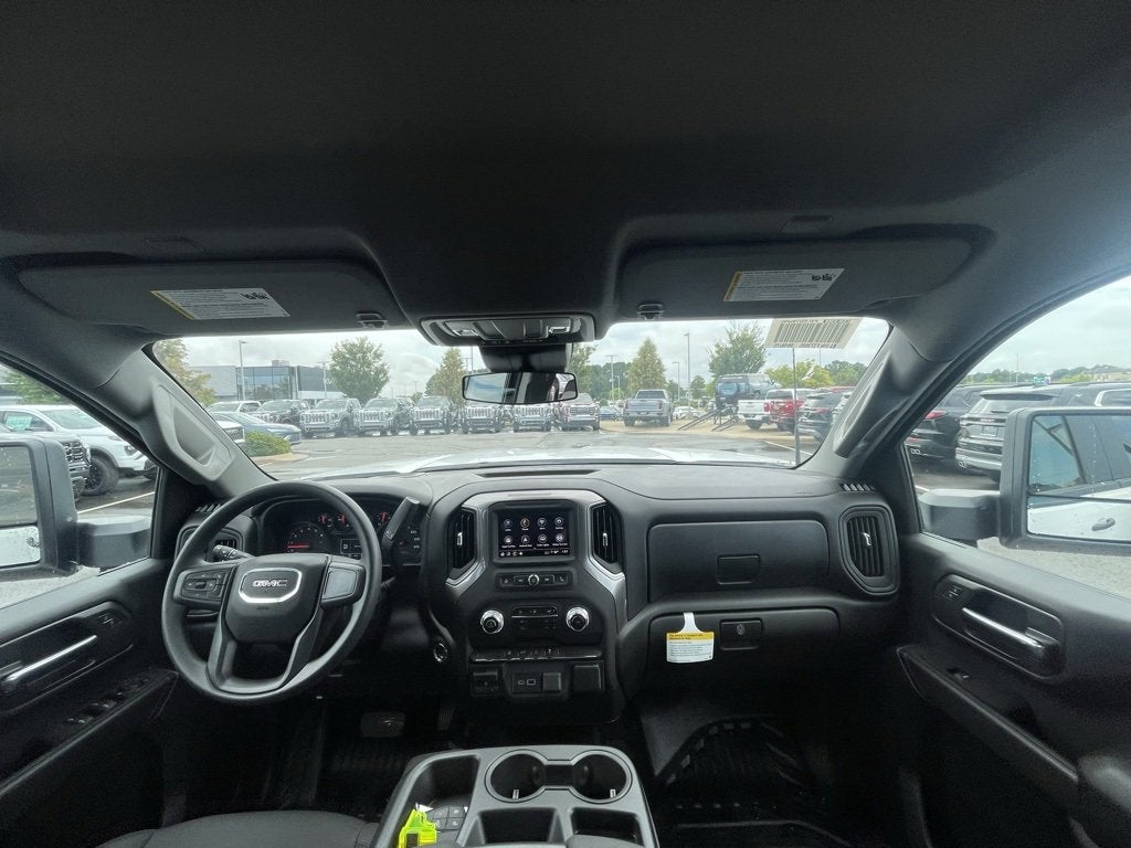 2025 GMC Sierra 2500 HD Pro