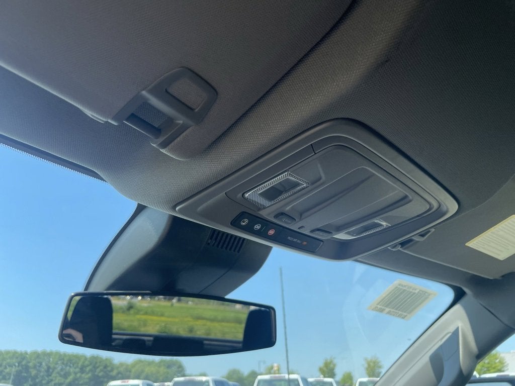 2025 GMC Sierra 2500 HD Pro