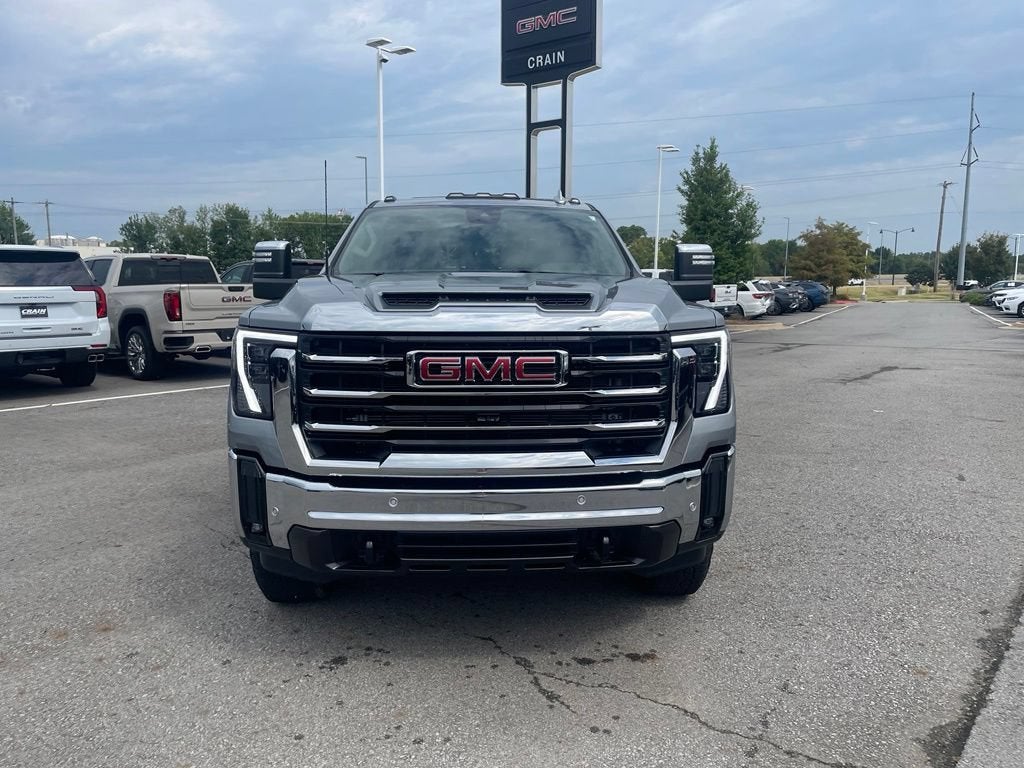 2026 GMC Sierra 2500HD SLT - Photo 2
