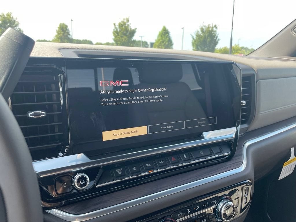 2026 GMC Sierra 2500HD SLT - Photo 14