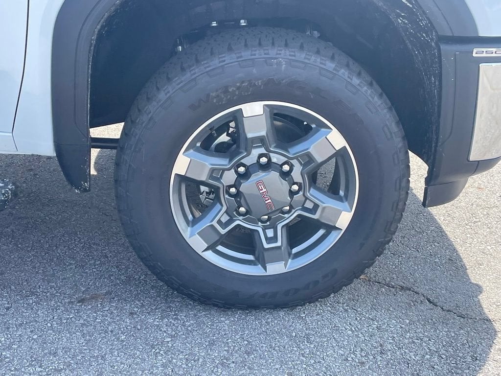 2026 GMC Sierra 2500HD SLT - Photo 32