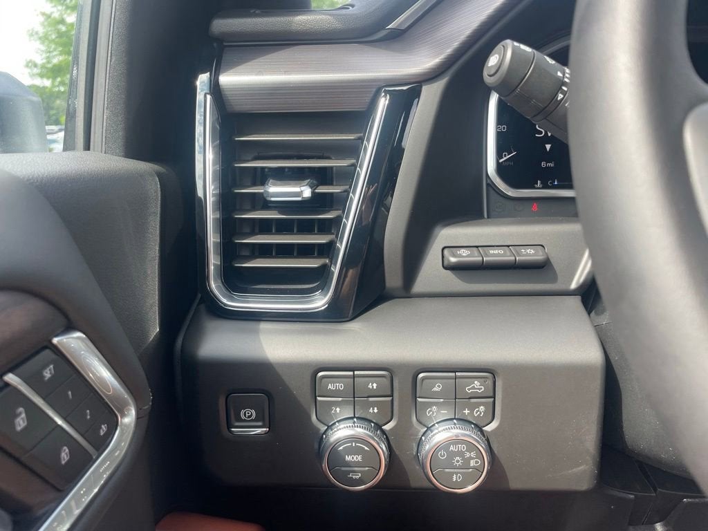 2026 GMC Sierra 2500HD Denali Ultimate - Photo 12