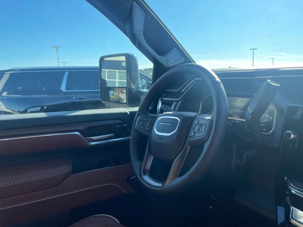 2026 GMC Sierra 3500 HD Denali Ultimate DRW