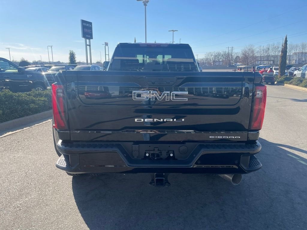 2026 GMC Sierra 3500 HD Denali Ultimate DRW