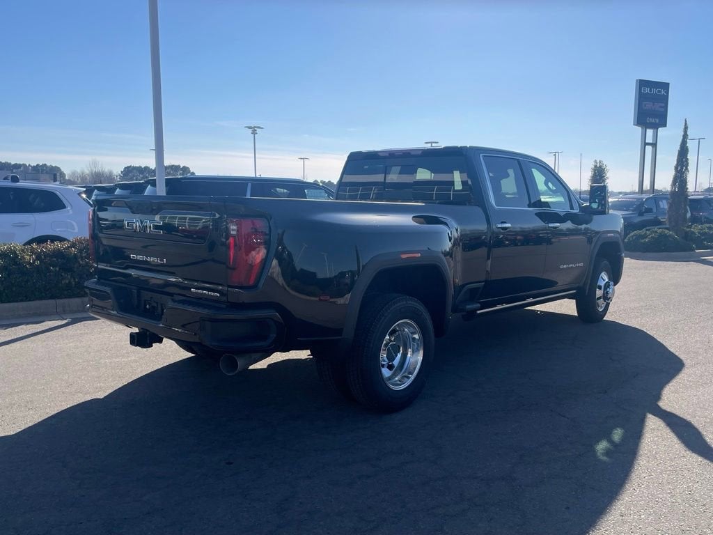 2026 GMC Sierra 3500 HD Denali Ultimate DRW
