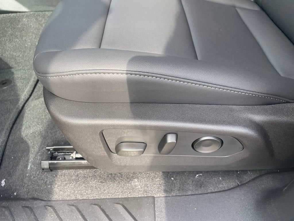 2026 GMC Canyon Elevation - Photo 16
