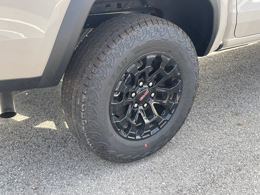 2026 GMC Canyon Elevation - Photo 8