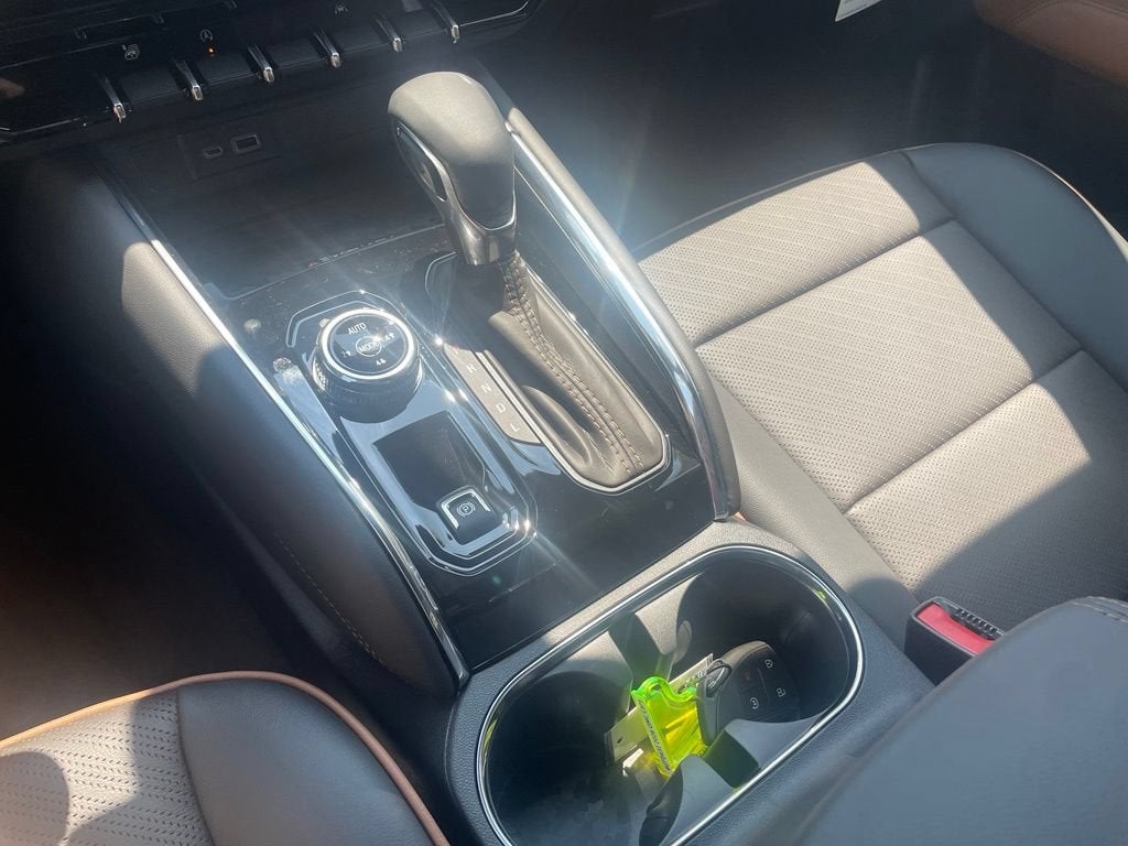 2026 GMC Canyon AT4 - Photo 18