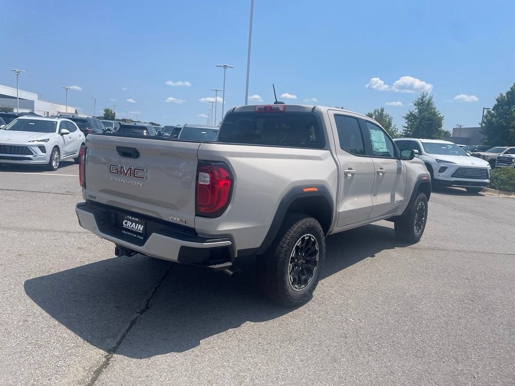2026 GMC Canyon AT4 - Photo 7